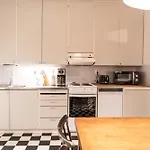 Дом отдыха Omakotitalo Keskustan Laehellae *