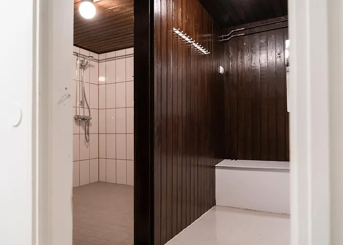 Nyaraló Omakotitalo Keskustan Laehellae