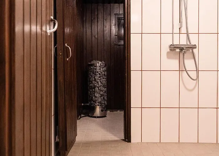 Nyaraló Omakotitalo Keskustan Laehellae *