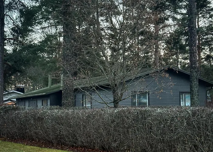 Omakotitalo Keskustan Laehellae Hébergement de vacances *